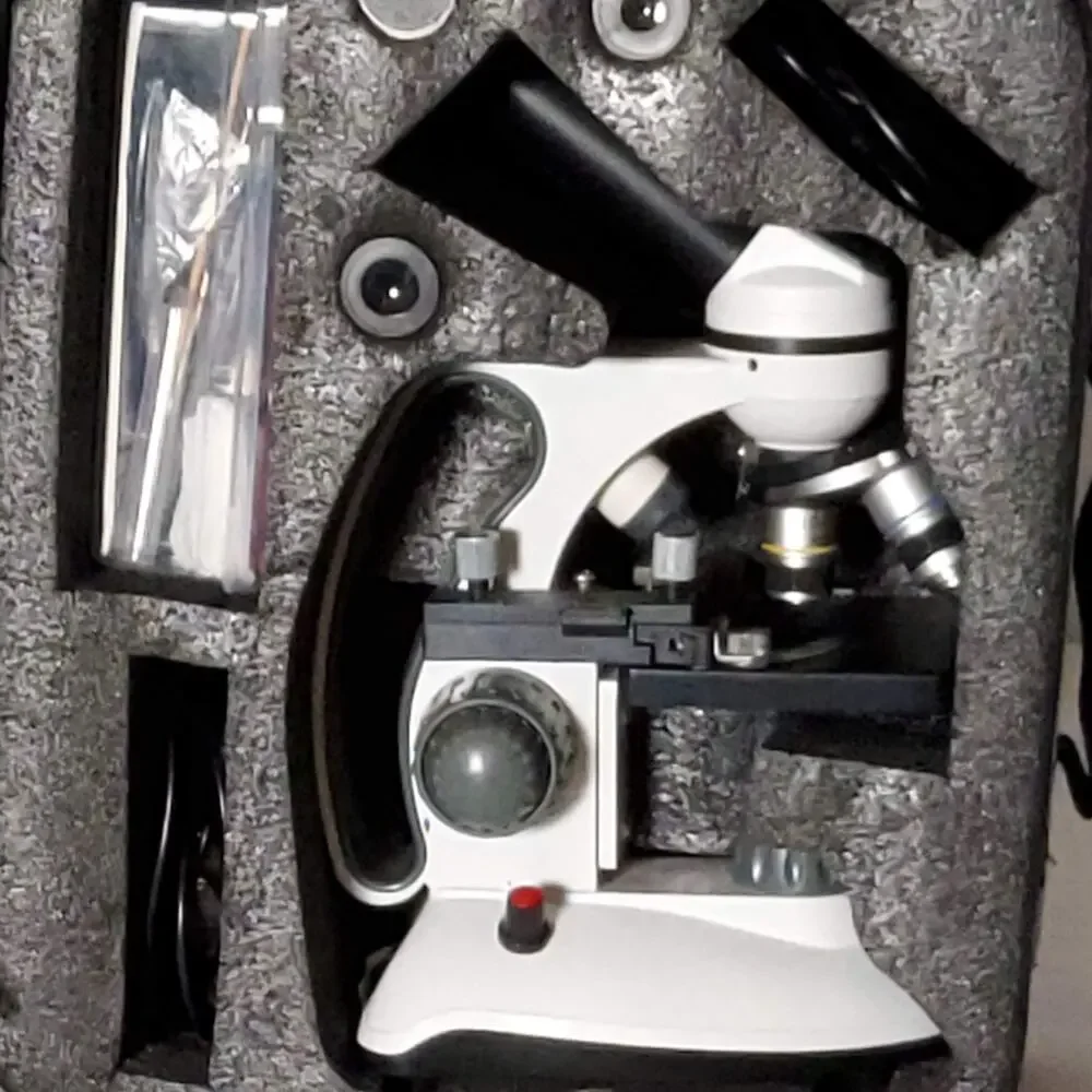 Biological Microscope | 40x - 2000x | USB Computer Optics Attachment | New
